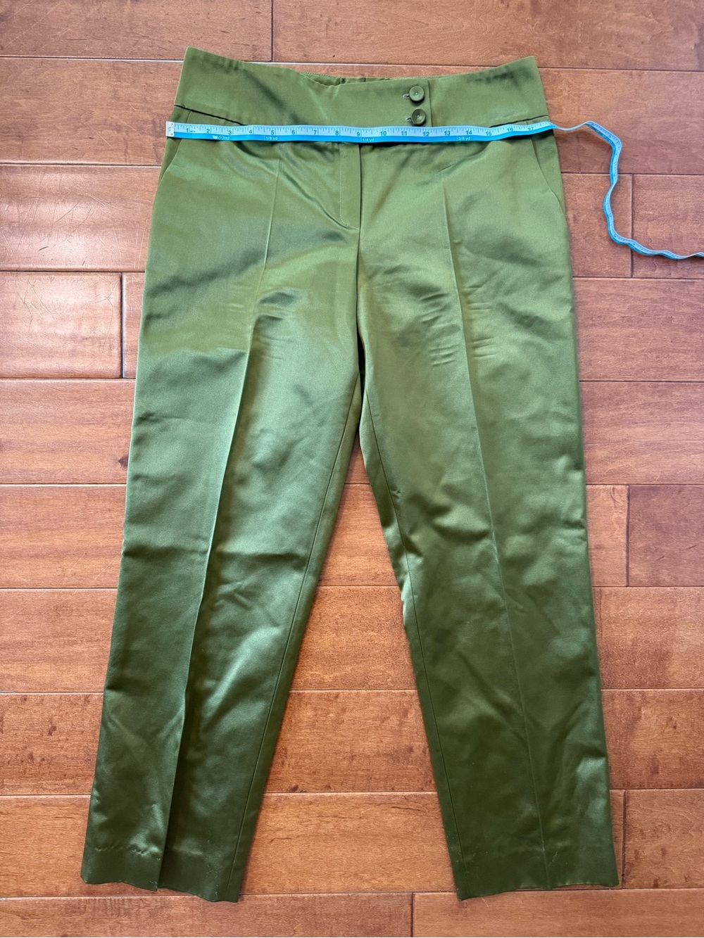Escada designer 100% silk olive green mid rise pants